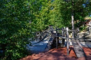 Abenteuerspielplatz © Tierpark Stadt Haag / Johann Reichart